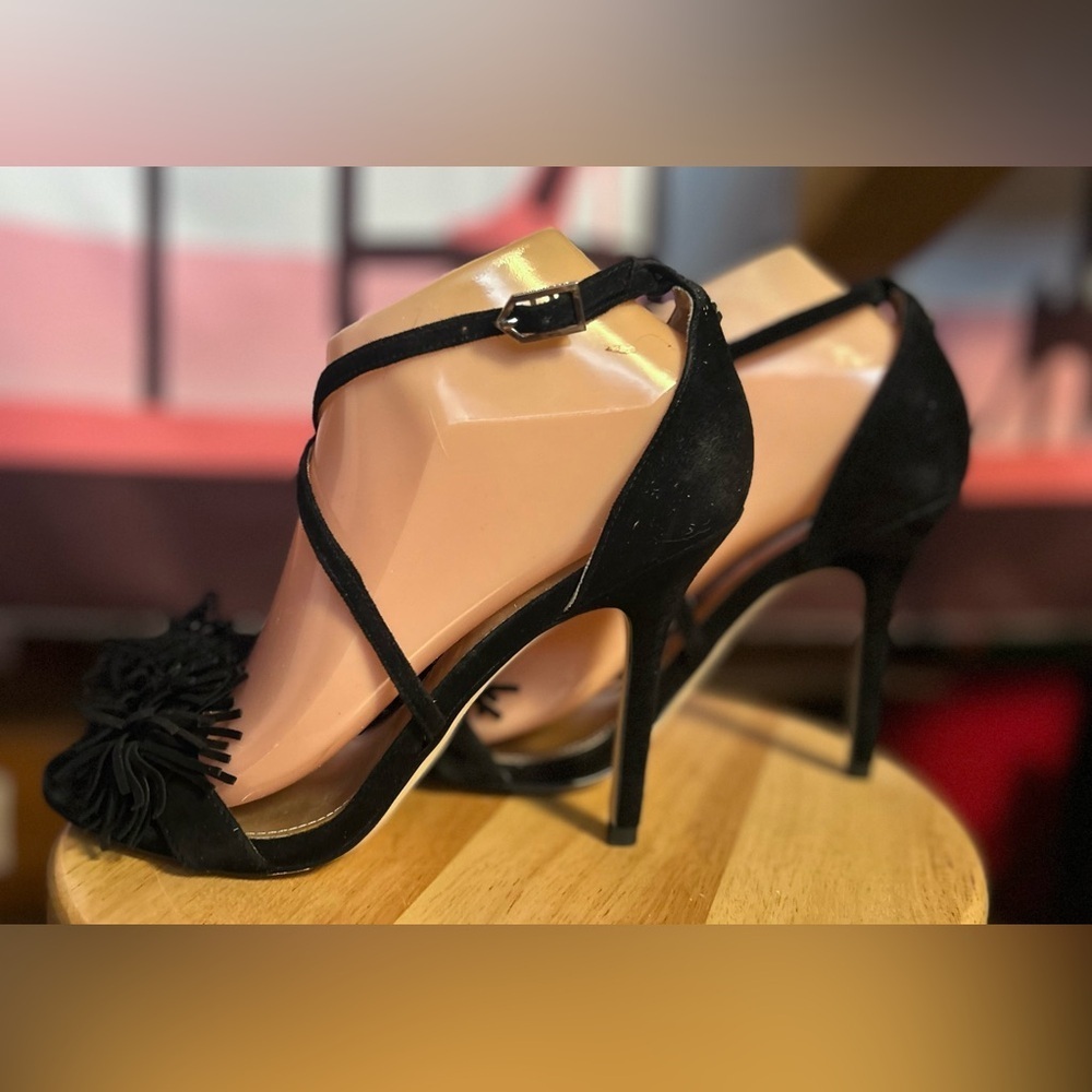 Sam Edelman Black Aisha Fringe Strappy Heeled Sandals Size 7.5 EUC! - Picture 4 of 7
